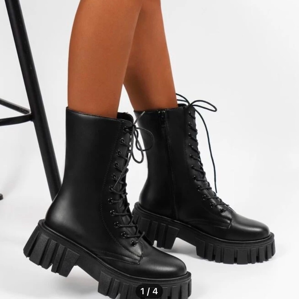BLK side zip lace up front boots Mid heel round toe combat boot